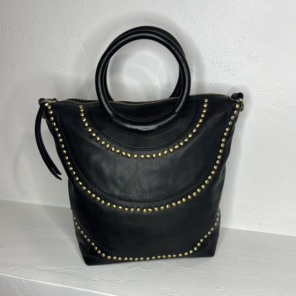 Hobo Maggie black pebbled leather handbag with brass studs - Picture 2 of 14